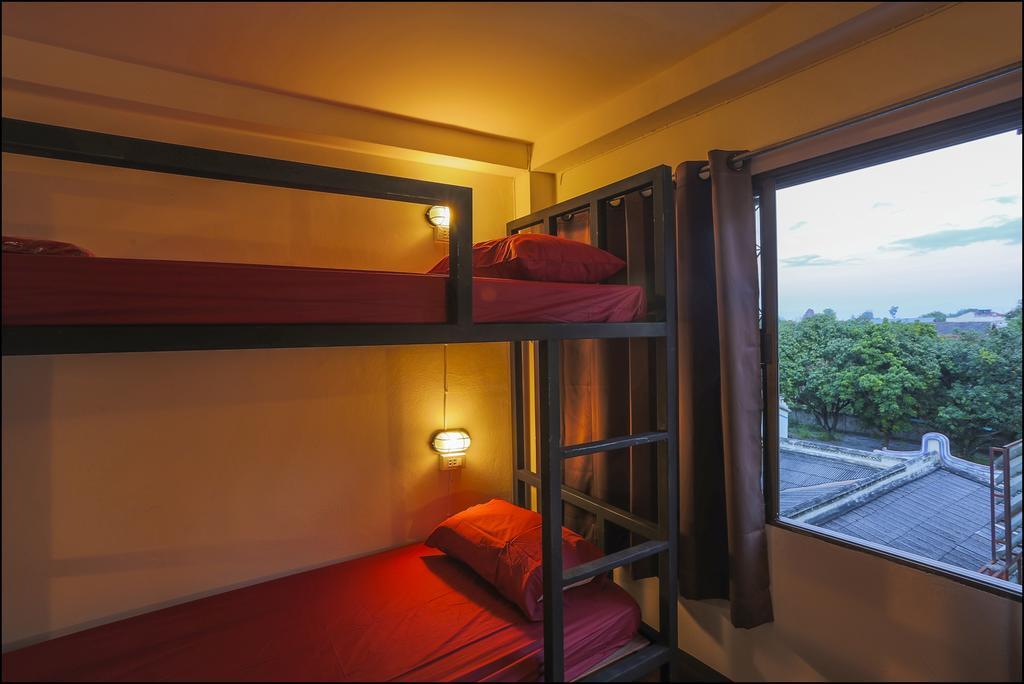 Cham Cha Hostel Chiang Mai Chambre photo