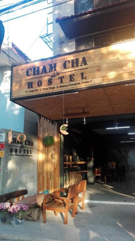 Cham Cha Hostel Chiang Mai Extérieur photo