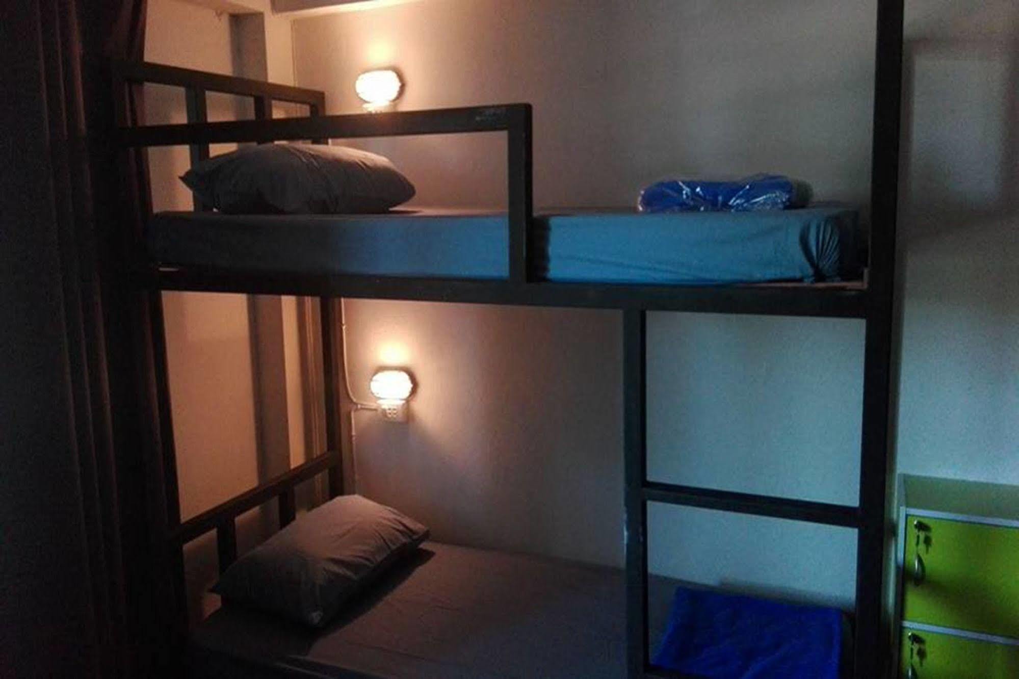 Cham Cha Hostel Chiang Mai Extérieur photo
