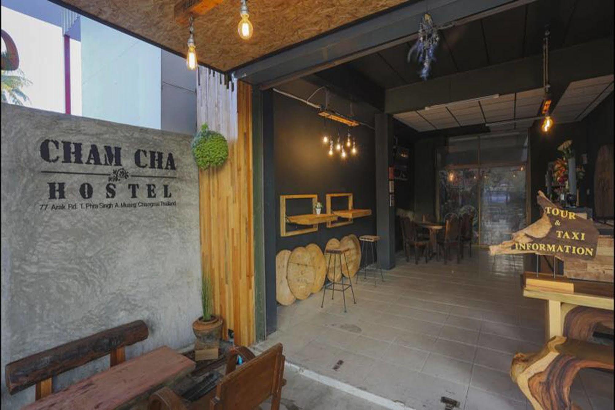Cham Cha Hostel Chiang Mai Extérieur photo